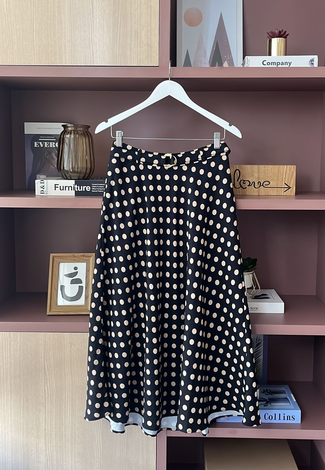 Saia Loren Midi Viscocrepe Estampa Poá