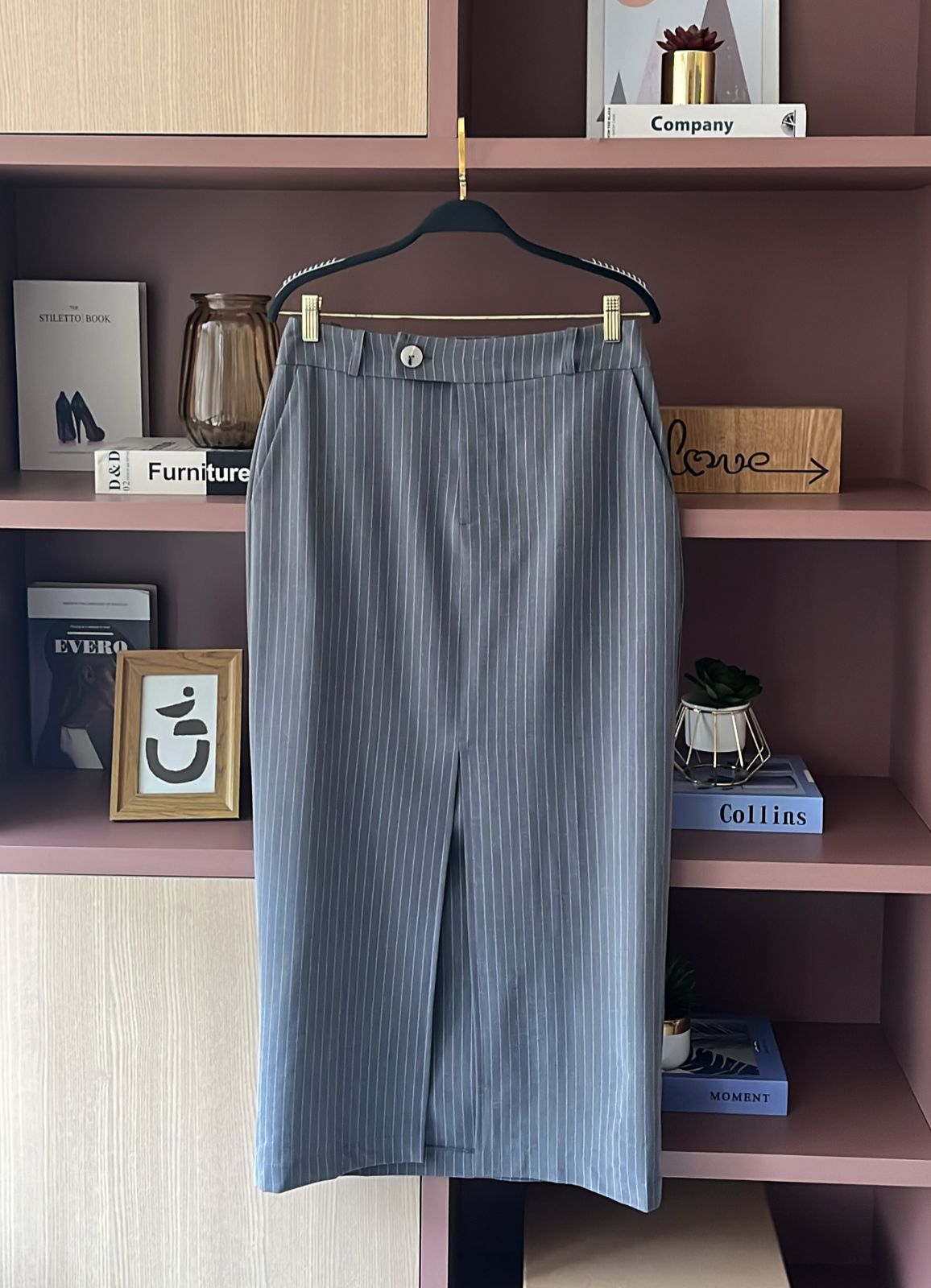 Saia Sabrina Midi Alfaiataria Risca De Giz